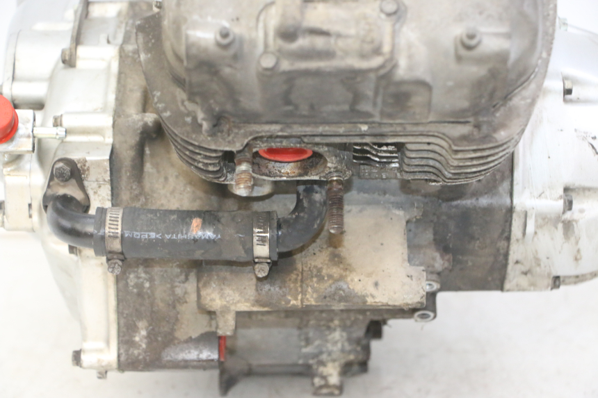 photo de SILNIK HONDA XLV VARADERO 125 (2000 - 2006) - Szczegóły charakterystyczne