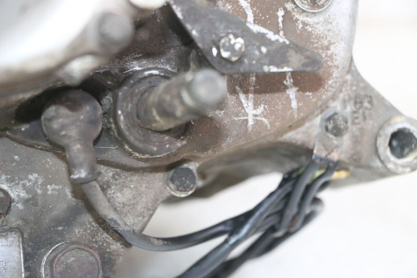 photo de SILNIK HONDA XLV VARADERO 125 (2000 - 2006) - Zoom stanu zużycia