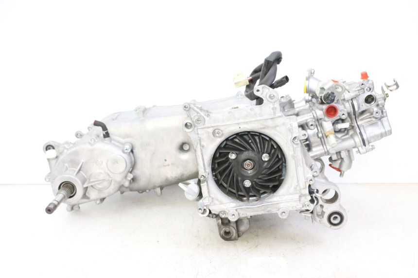 photo de SILNIK YAMAHA XMAX X-MAX 125 (2021 - 2025) - Szczegóły charakterystyczne