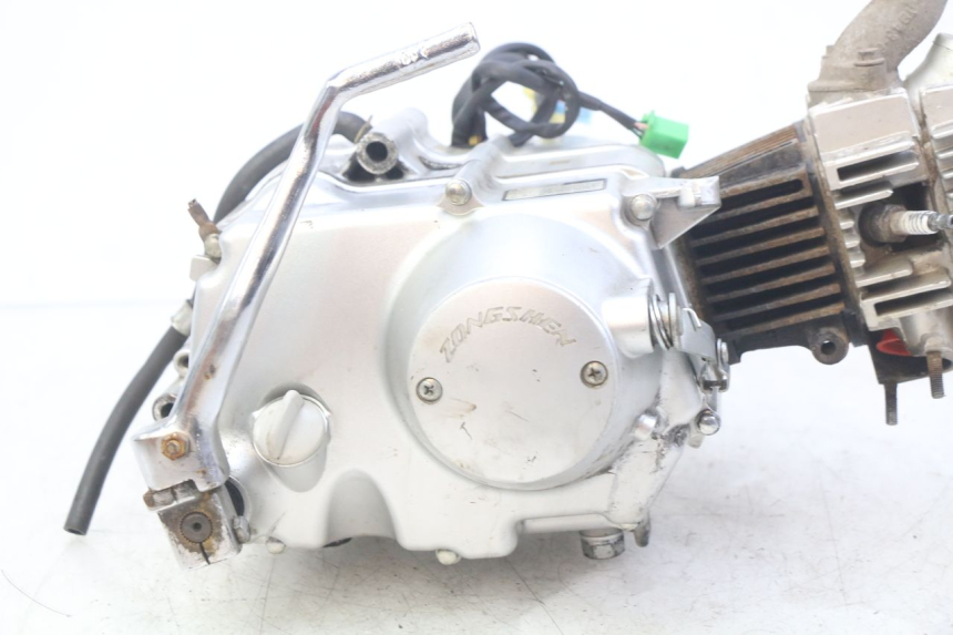 photo de SILNIK ZHEJIANG XMOTOS XB-81 50 - Widok produktu