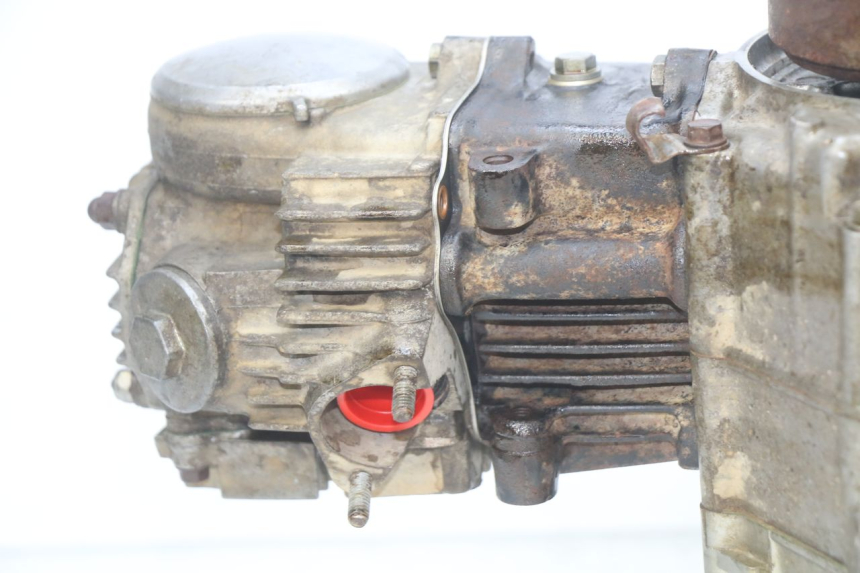 photo de SILNIK HONDA XR 70 (1997 - 2003) - Zoom stanu zużycia