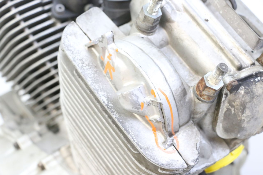 photo de SILNIK YAMAHA XV VIRAGO 535 (1988 - 2004) - Alternatywny kąt