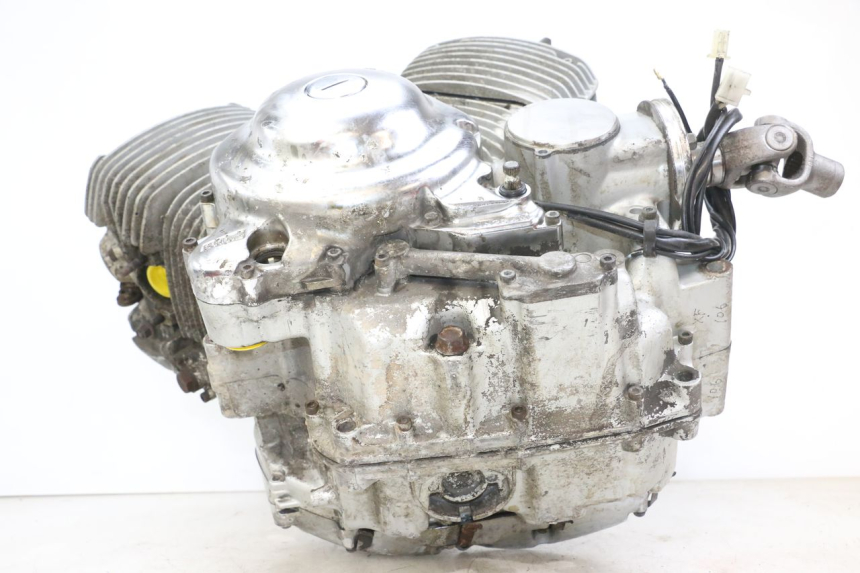 photo de SILNIK YAMAHA XVS DRAG STAR DRAGSTAR 650 (1997 - 2007) - Inny kąt widzenia