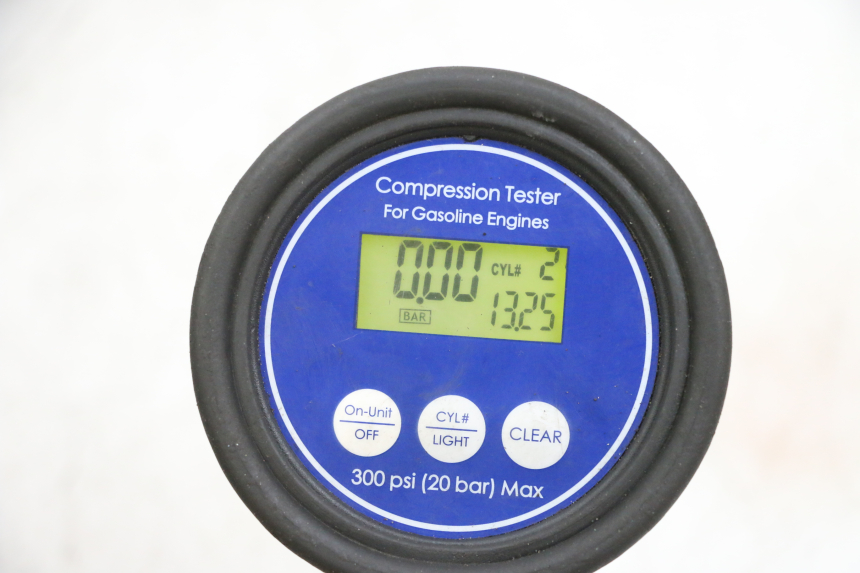 photo de SILNIK YAMAHA YFM R RAPTOR 250 (2008 - 2014) - Widok główny