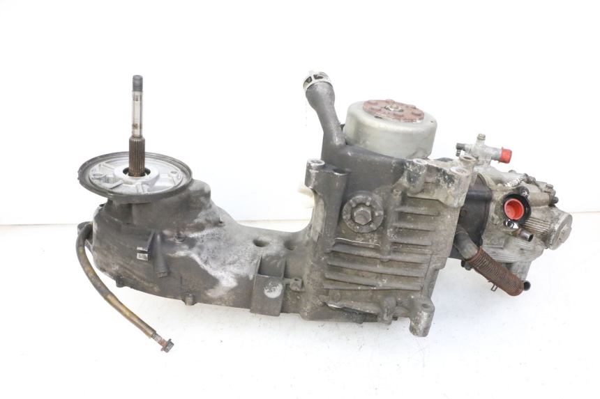 photo de SILNIK YAMAHA YP MAJESTY 125 (2002 - 2006) - Inny kąt widzenia