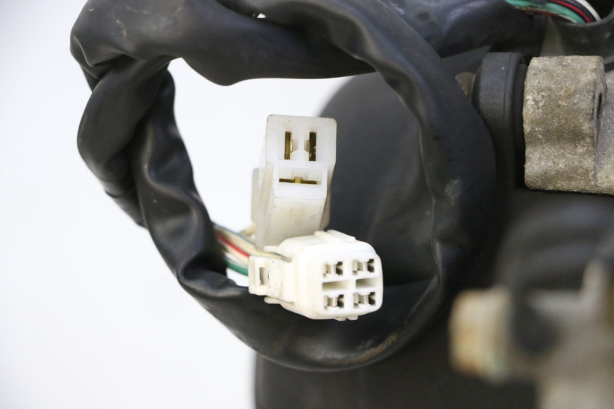 photo de SILNIK YAMAHA YP MAJESTY 125 (2007 - 2010) - Struktura - zbliżenie