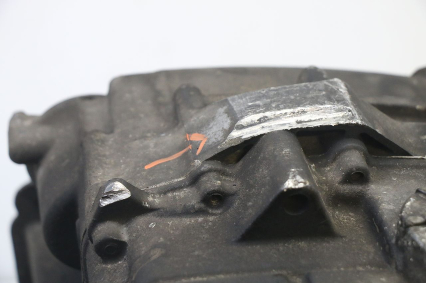 photo de SILNIK YAMAHA YP X-MAX XMAX 400 (2014 - 2017) - Alternatywny kąt