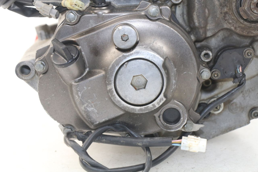 photo de SILNIK YAMAHA YZ-F YZF 250 (2014 - 2018) - Alternatywny kąt