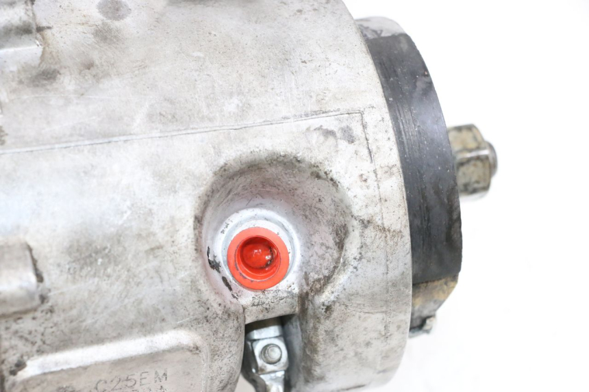 photo de SILNIK PIAGGIO ZIP 2T 50 (2009 - 2019) - Zbliżenie techniczne