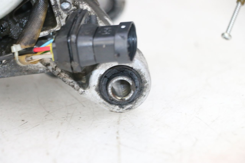 photo de SILNIK PIAGGIO ZIP 2T 50 (2009 - 2019) - Oznaczenia i referencje