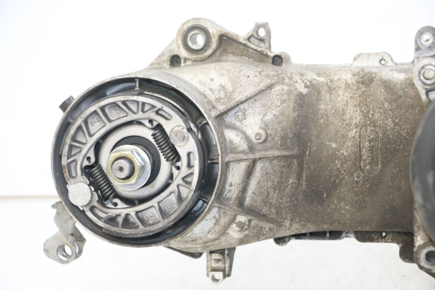 photo de SILNIK PIAGGIO ZIP 4T 50 (2018 - 2020) - Szczegóły charakterystyczne