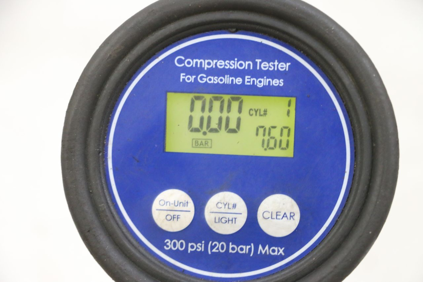 photo de SILNIK PIAGGIO ZIP 4T 50 (2018 - 2020) - Kontrola wizualna