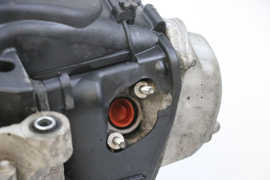 photo de SILNIK PIAGGIO ZIP 4T 50 (2018 - 2020) - Widok ogólny