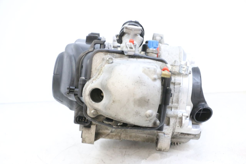 photo de SILNIK PIAGGIO ZIP 4T 50 (2018 - 2020) - Oznaczenia i referencje