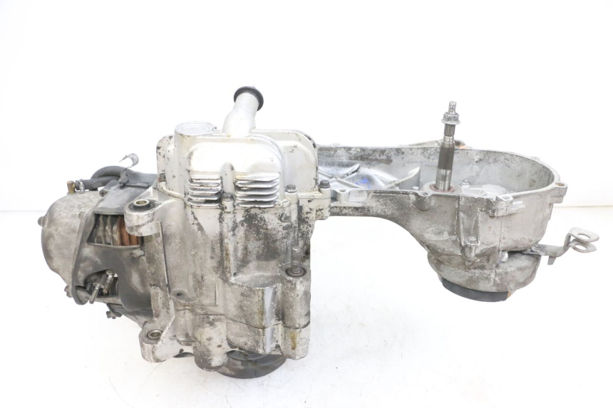 photo de SILNIK PIAGGIO ZIP 4T 50 (2018 - 2020) - Widok ogólny