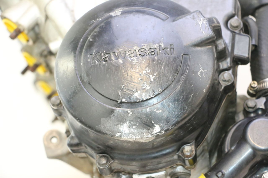 photo de SILNIK KAWASAKI ZX-6R ZX6R 600 (1995 - 1997) - Punkty mocowania