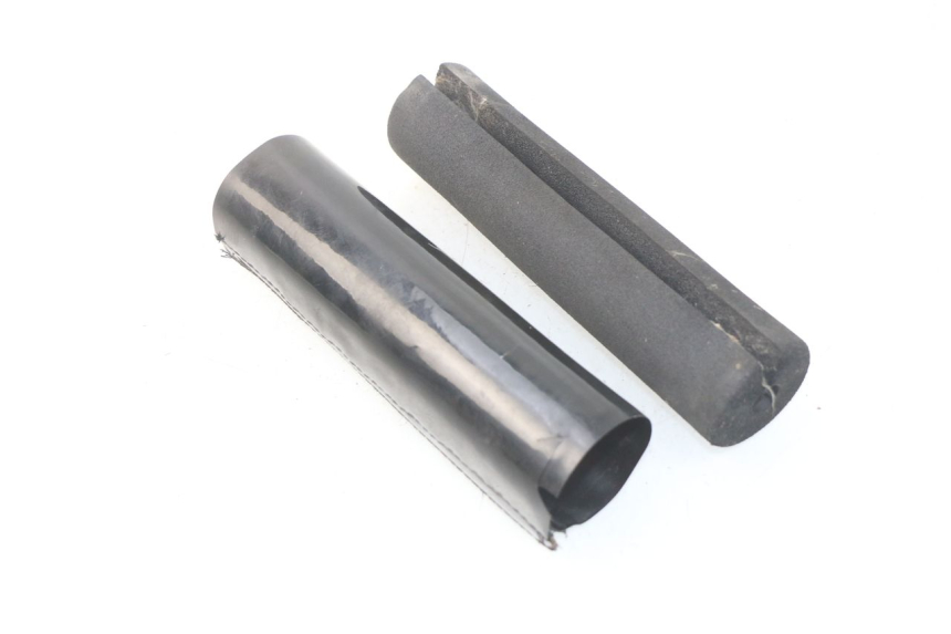 photo de GĄBKA NA KIEROWNICĘ LIFAN DIRTBIKE 50 - Zbliżenie techniczne