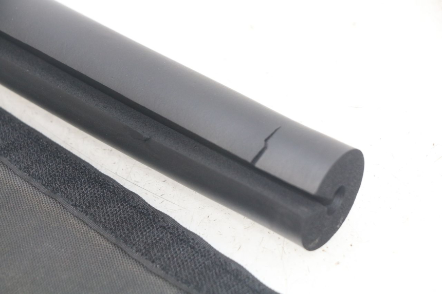 photo de GĄBKA NA KIEROWNICĘ KAWASAKI KLX 110 (2010 - 2022) - Zoom stanu zużycia