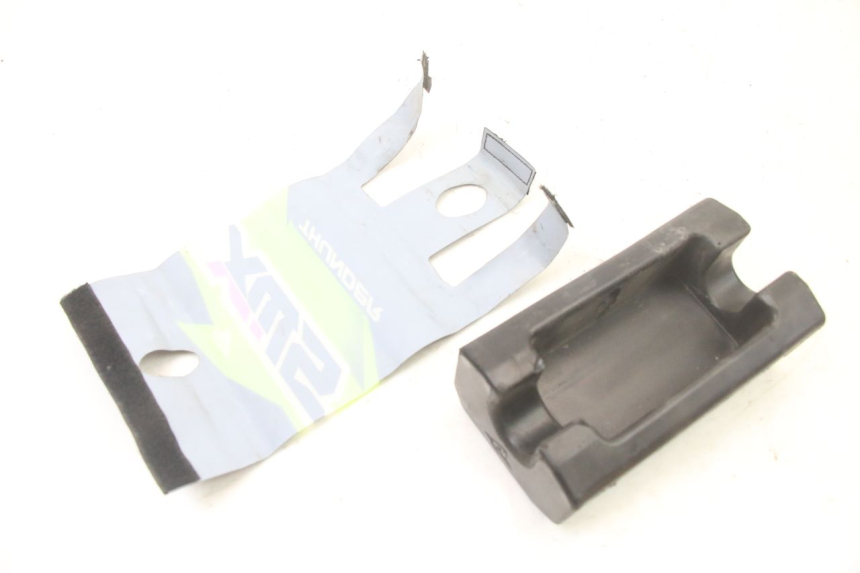 photo de GĄBKA NA KIEROWNICĘ SMALL MX THUNDER 250 - Szczegół części