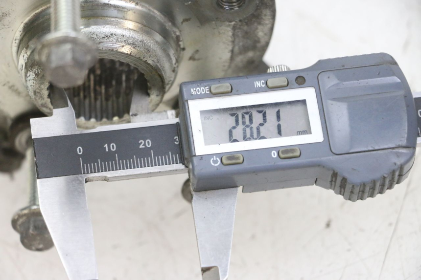 photo de PIASTA KOŁA TYLNEGO PIAGGIO MP3 500 (2011 - 2015) - Szczegół części