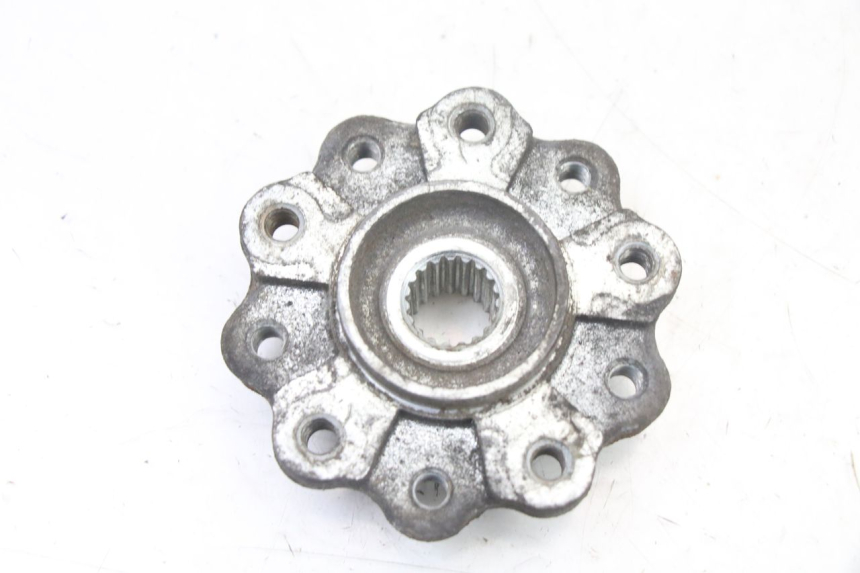 photo de PIASTA KOŁA TYLNEGO PEUGEOT SPEEDFIGHT 3 LC 2T 50 (2009 - 2015) - Inny kąt widzenia