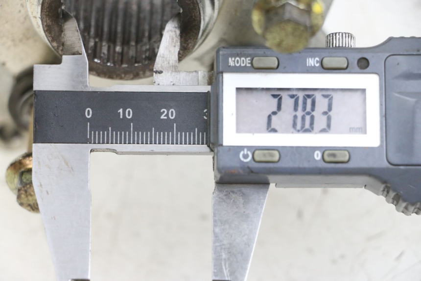 photo de PIASTA KOŁA TYLNEGO PIAGGIO BEVERLY 125 (1998 - 2005) - Szczegół części