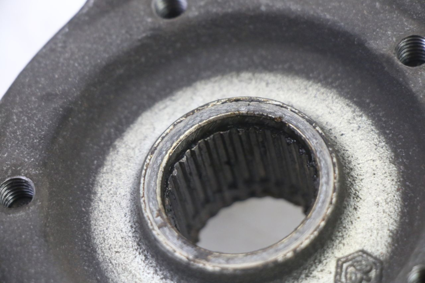 photo de PIASTA KOŁA TYLNEGO PEUGEOT SATELIS 250 (2006 - 2012) - Punkty mocowania