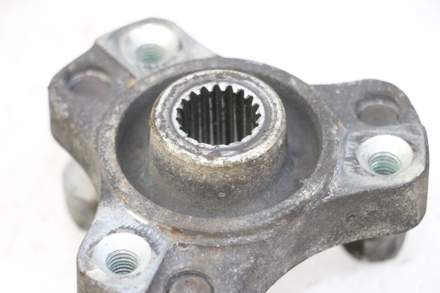 photo de PIASTA KOŁA TYLNEGO PEUGEOT SATELIS 125 (2006 - 2009) - Inny kąt widzenia