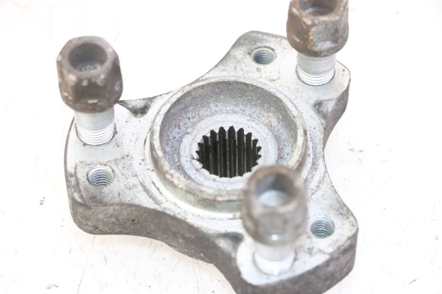 photo de PIASTA KOŁA TYLNEGO PEUGEOT SATELIS 125 (2006 - 2009) - Punkty mocowania