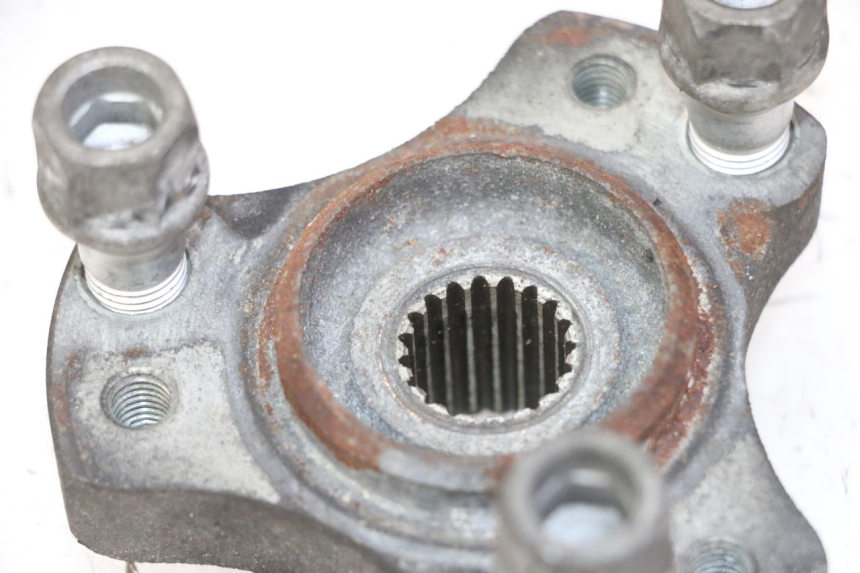 photo de PIASTA KOŁA TYLNEGO PEUGEOT SATELIS 125 (2006 - 2009) - Punkty mocowania