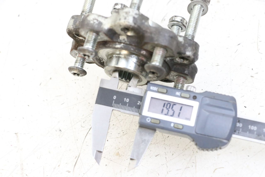 photo de PIASTA KOŁA TYLNEGO PEUGEOT SPEEDFIGHT 4 2T 50 (2015 - 2019) - Szczegół części