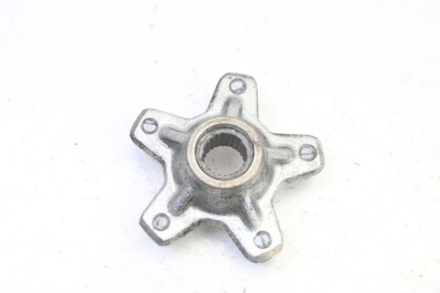 photo de PIASTA KOŁA TYLNEGO APRILIA SXR 50 (2021 - 2023) - Zbliżenie techniczne