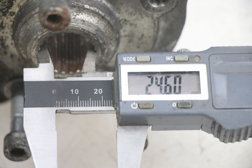 photo de PIASTA KOŁA TYLNEGO PIAGGIO X9 125 (2000 - 2003) - Szczegół części