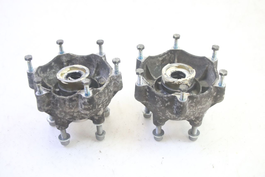 photo de PIASTA KOŁA PRZEDNIEGO PIAGGIO MP3 HPE 350 (2018 - 2020) - Widok główny