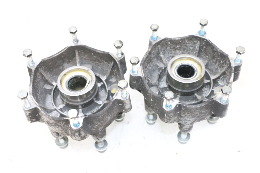 photo de PIASTA KOŁA PRZEDNIEGO PIAGGIO MP3 HPE 300 (2019 - 2026) - Szczegół części