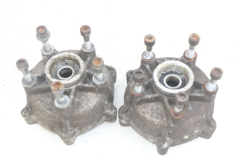 photo de PIASTA KOŁA PRZEDNIEGO PIAGGIO MP3 LT 400 (2007 - 2012) - Szczegół części