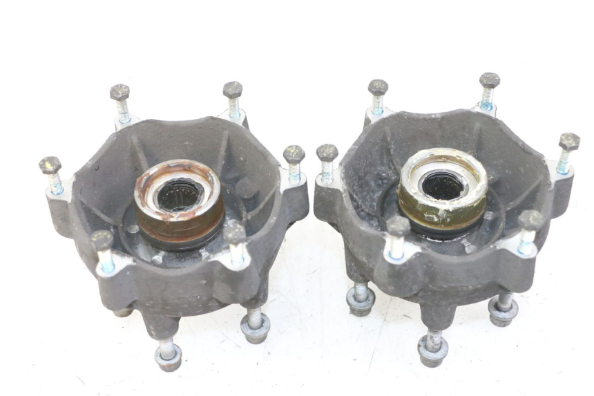 photo de PIASTA KOŁA PRZEDNIEGO PIAGGIO MP3 LT 300 (2010 - 2016) - Zbliżenie techniczne