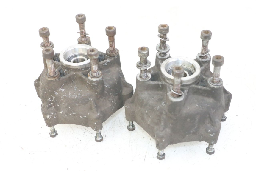 photo de PIASTA KOŁA PRZEDNIEGO PIAGGIO MP3 LT 400 (2007 - 2012) - Szczegół części