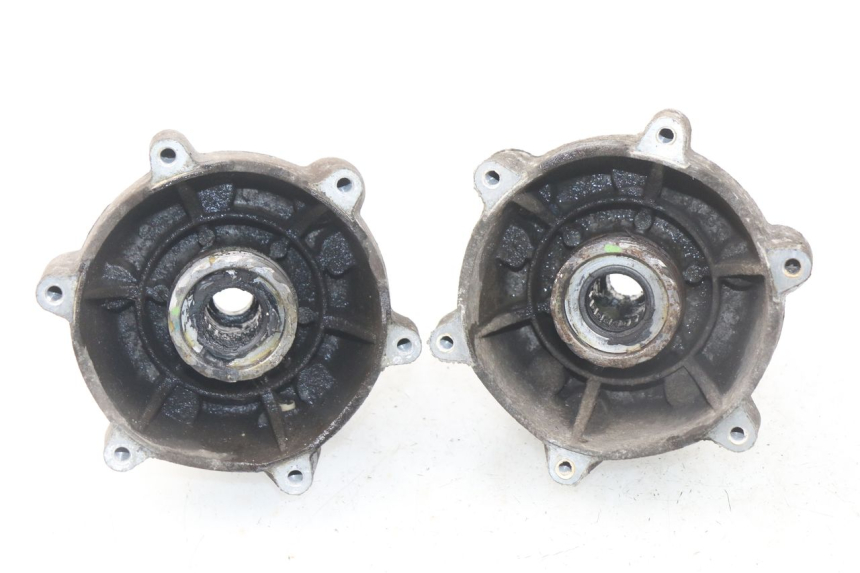 photo de PIASTA KOŁA PRZEDNIEGO PIAGGIO MP3 125 (2006 - 2014) - Widok główny