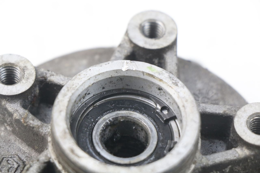 photo de PIASTA KOŁA PRZEDNIEGO PIAGGIO MP3 125 (2006 - 2014) - Inny kąt widzenia