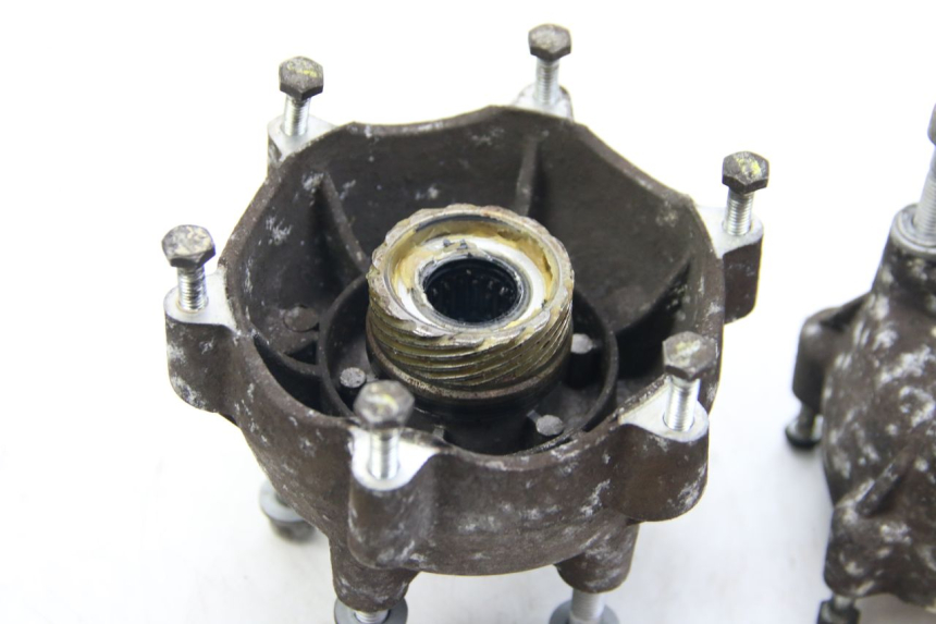 photo de PIASTA KOŁA PRZEDNIEGO PIAGGIO MP3 125 (2006 - 2014) - Szczegół części