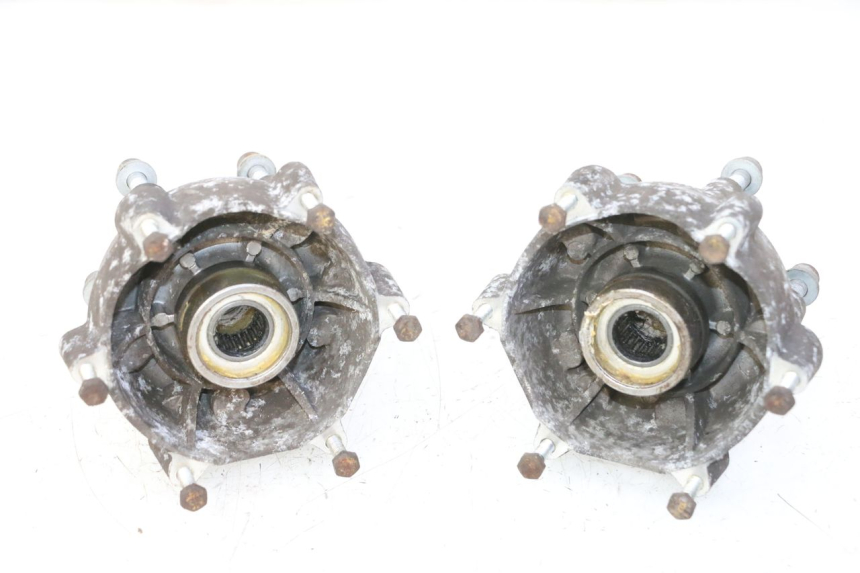 photo de PIASTA KOŁA PRZEDNIEGO PIAGGIO MP3 RL 250 (2006 - 2010) - Widok główny