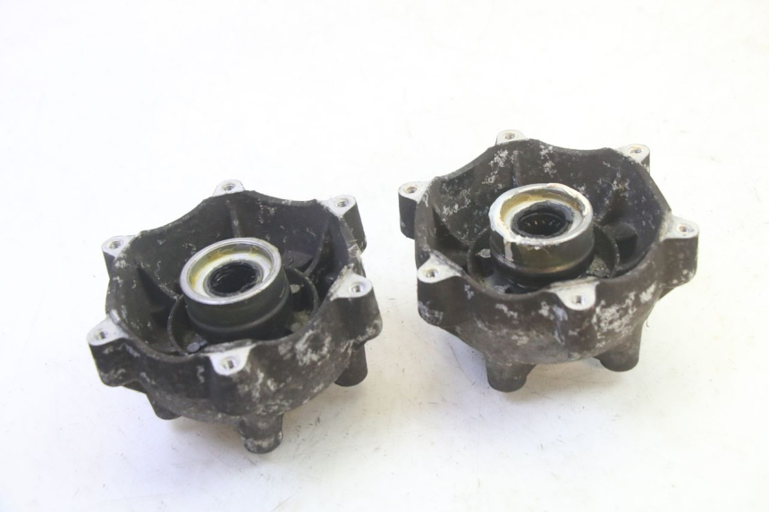 photo de PIASTA KOŁA PRZEDNIEGO PIAGGIO MP3 RL 250 (2006 - 2010) - Szczegół części