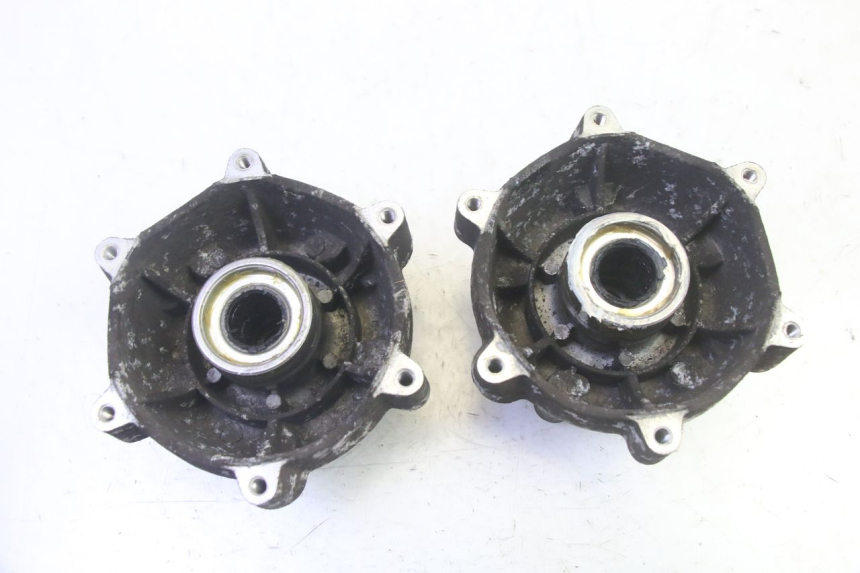 photo de PIASTA KOŁA PRZEDNIEGO PIAGGIO MP3 RL 250 (2006 - 2010) - Zoom stanu zużycia