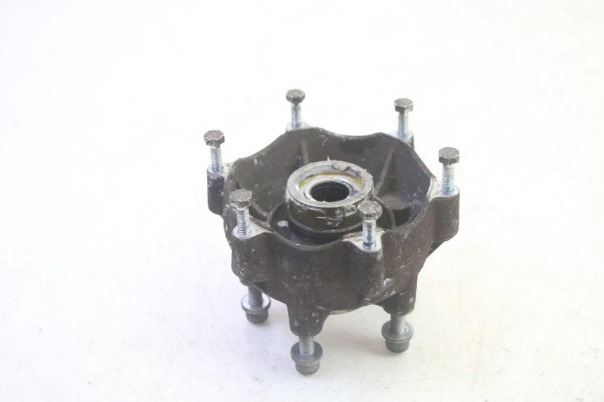 photo de PIASTA KOŁA PRZEDNIEGO PIAGGIO MP3 500 (2016 - 2018) - Zbliżenie techniczne