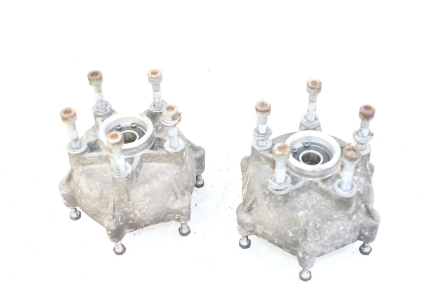 photo de PIASTA KOŁA PRZEDNIEGO PIAGGIO MP3 LT 400 (2007 - 2012) - Zbliżenie techniczne