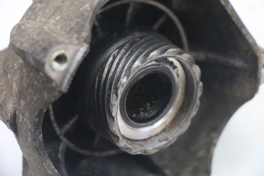 photo de PIASTA KOŁA PRZEDNIEGO PIAGGIO VESPA S 2T 50 (2007 - 2014) - Szczegół części