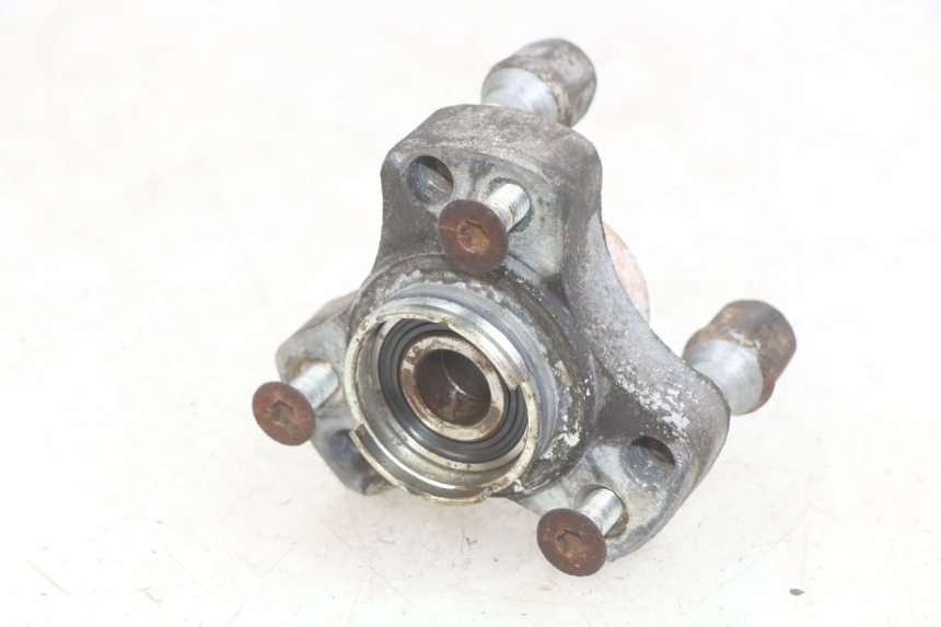 photo de PIASTA KOŁA PRZEDNIEGO PEUGEOT SPEEDFIGHT LC 50 (1996 - 2002) - Szczegół części