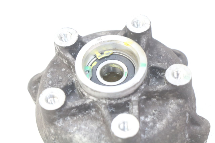 photo de PIASTA KOŁA PRZEDNIEGO PIAGGIO VESPA GTS IGET ABS 125 (2017 - 2023) - Szczegół części