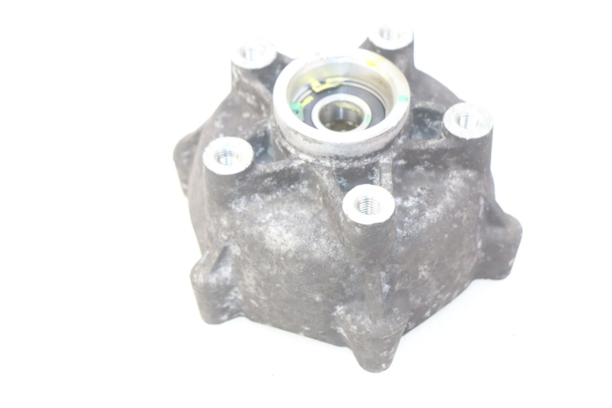 photo de PIASTA KOŁA PRZEDNIEGO PIAGGIO VESPA GTS IGET ABS 125 (2017 - 2023) - Zoom stanu zużycia